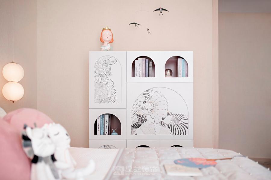 不追求華麗，而追求舒適；不堆砌裝飾，而回歸生活本身